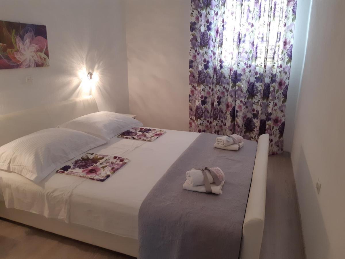 Apartments By The Sea Pag - 16100 Pag Town Εξωτερικό φωτογραφία