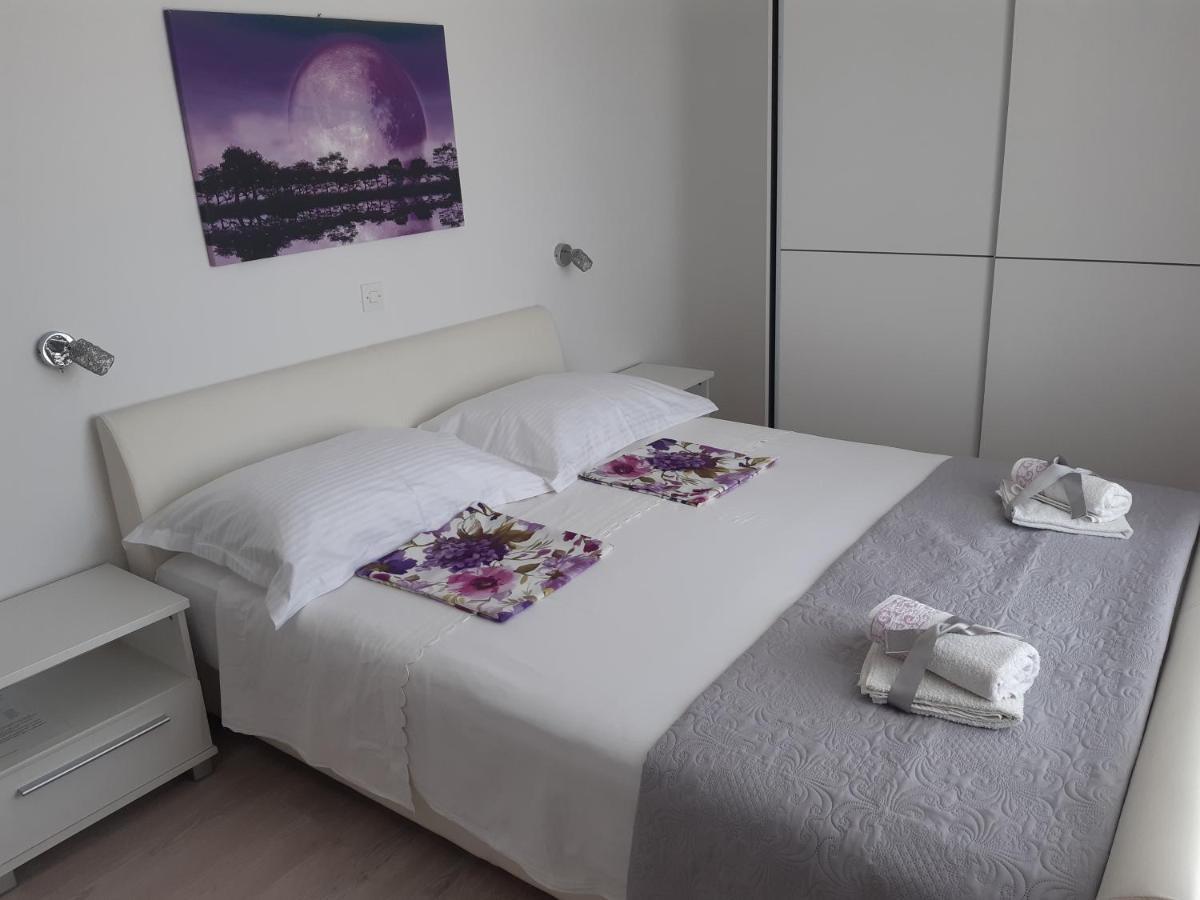 Apartments By The Sea Pag - 16100 Pag Town Εξωτερικό φωτογραφία