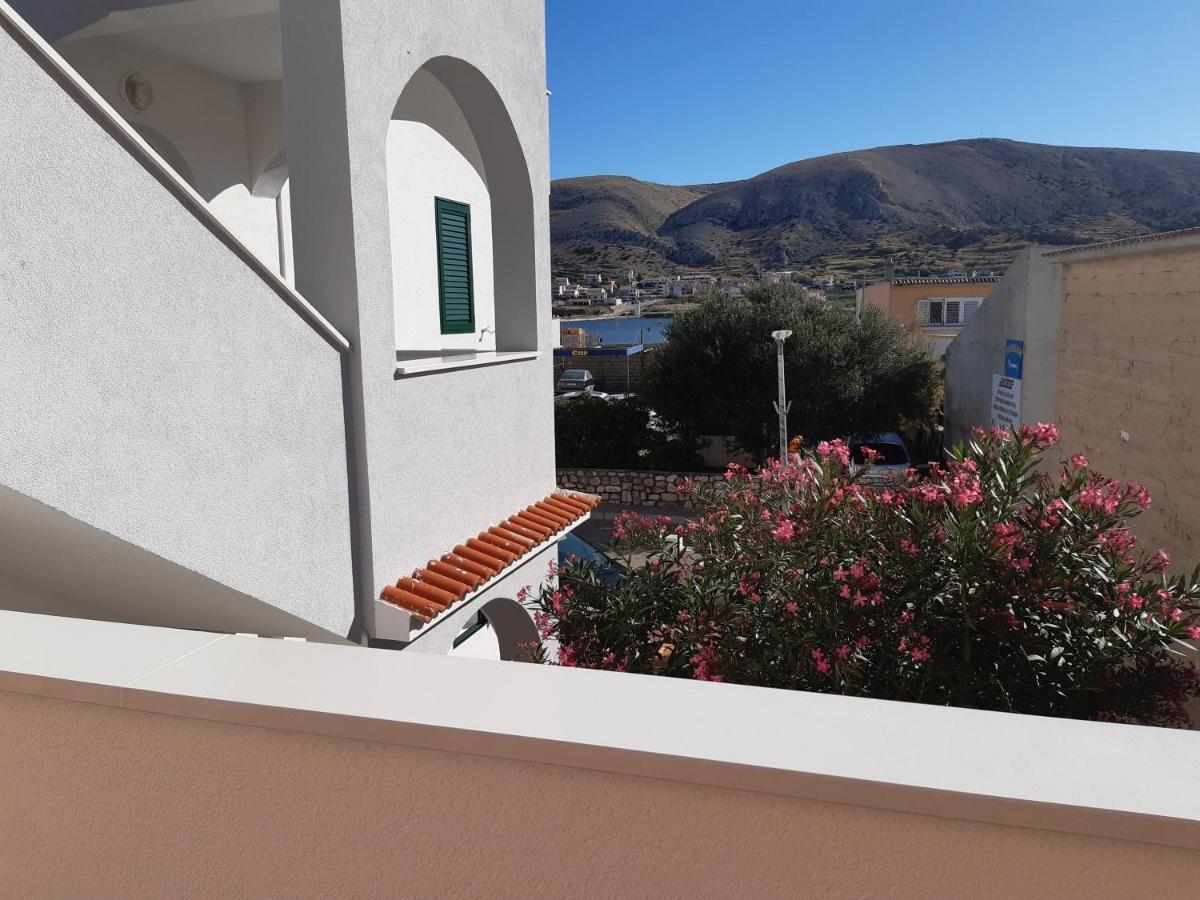 Apartments By The Sea Pag - 16100 Pag Town Εξωτερικό φωτογραφία