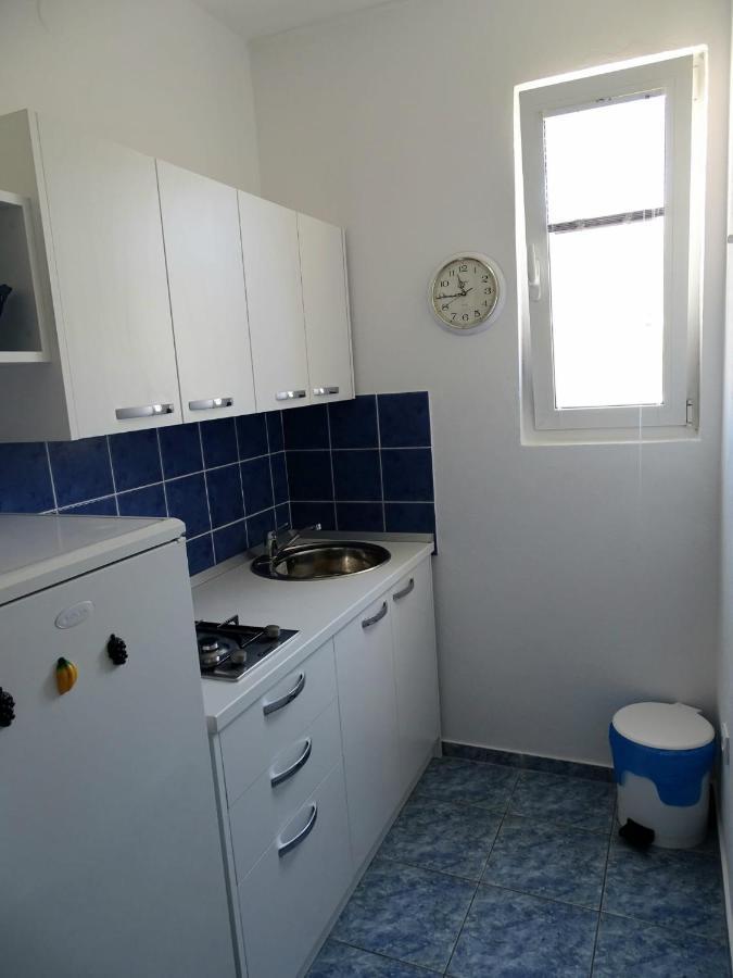 Apartments By The Sea Pag - 16100 Pag Town Εξωτερικό φωτογραφία