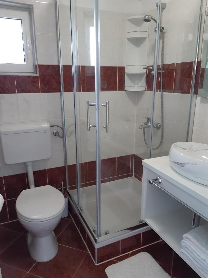 Apartments By The Sea Pag - 16100 Pag Town Εξωτερικό φωτογραφία