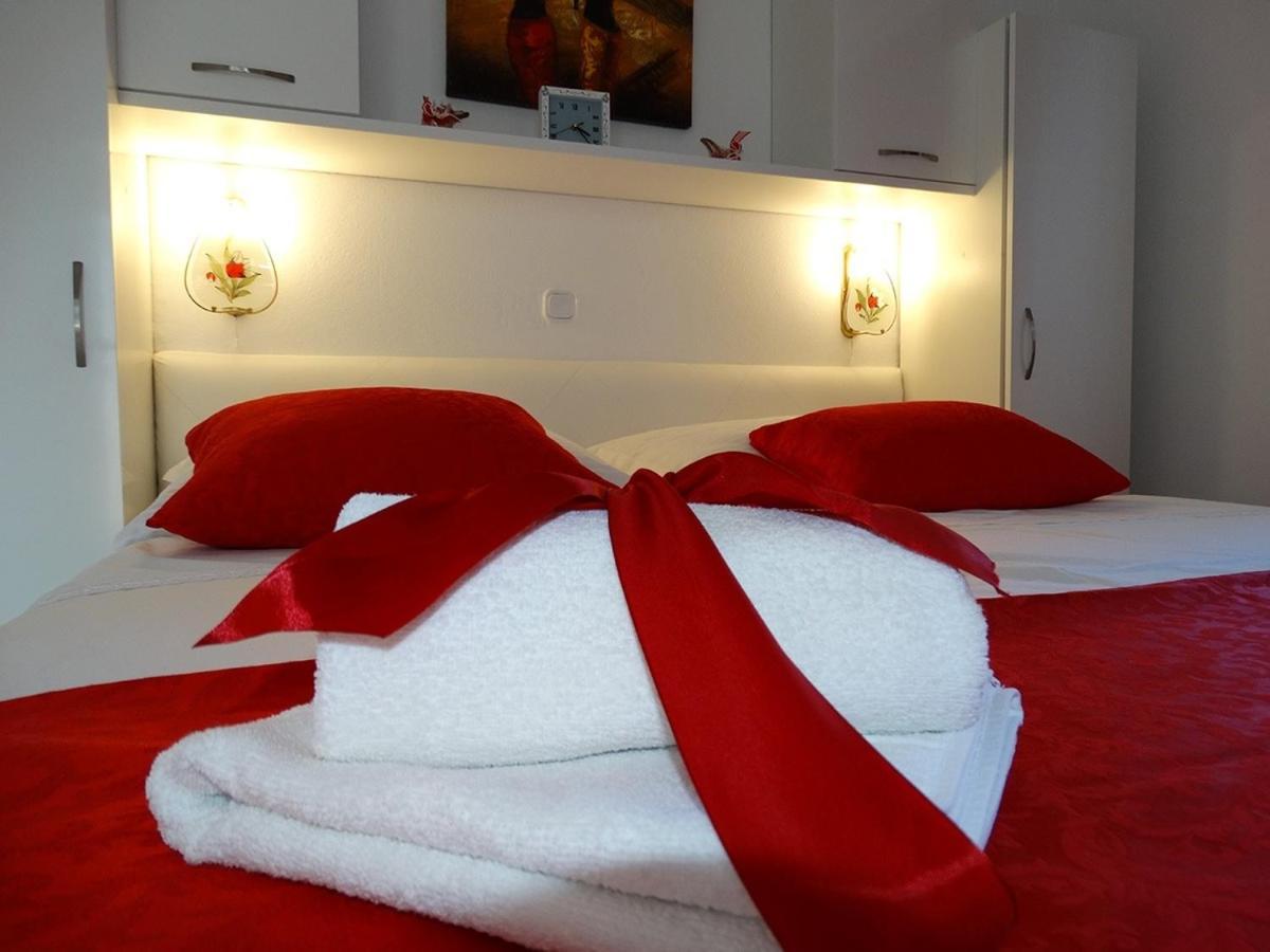 Apartments By The Sea Pag - 16100 Pag Town Δωμάτιο φωτογραφία